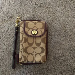 Coach Wristlet NEVER USED